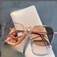 Color changing nearsighted glasses for women, super light, trendy, cool brown transparent frame, hig