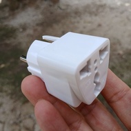 Over plug 3 legs to 2 legs universal