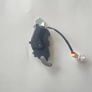 Suitable for Toyota Land Cruiser HZJ79 Rear Door Lock 69130-60040