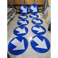 Directional Sign Arrow/ Size Diameter 60 cm. Custom Custom