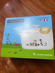 Corningware 5L Snoopy Covered Casserole
