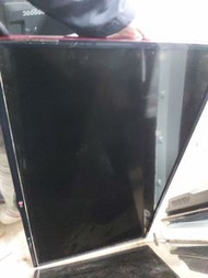 二手中古LG42吋LED液晶電視，2013年，型號42LN5700，可連網，畫質超讚，line帳號chin0290