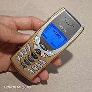 Nokia 8250 aka Butterfly 蝴蝶机 Color Changing Effect 变色龙 (Pure Original Non-Refurbished) (The Legendar