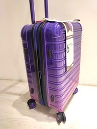 [28吋Super Sale‼️] USA brand IFLY 28 Luggage, Extendable|超值紫色漸變美國品牌IFLY 28吋 行李箱 可廣展 [拉杆箱 行李箱 喼 拉喼 旅行箱