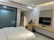 Hefeng Nanbei Junyuanda Hotel (Zouma Town Branch)