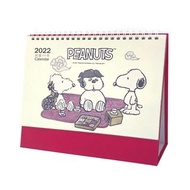(會員專享清貨優惠價+免運費) )PEANUTS Snoopy 史努比 正版 家居 桌上 坐檯 月曆 日曆 2022 年曆 桌曆 年度 計劃表 史奴比 史諾比 (台灣假期) (紅色)
