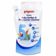 Pigeon LIQUID BOTTLE &amp; ACCESSORIES CLEANSER 450ml - BOTTLE Washing Soap And Baby Toys