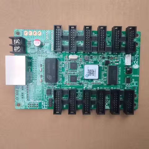 The RV908M32 receiver card supports 32 receiver cards rv908m32