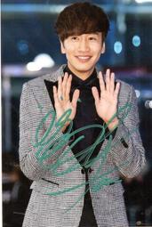 李光洙 親筆簽名照 4X6 RM 長頸鹿 이광수 Lee Kwang Soo └現貨不用問┘非印刷簽名