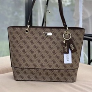guess Women's tote Bag Large Bags.shoulder (guess 1981)
