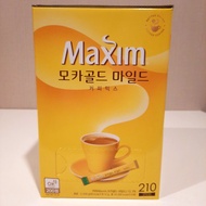 กาแฟ Maxim Mocha Gold & White Gold 1 กล่อง 210 ซอง กล่องใหญ่ กาแฟส่งตรงจากเกาหลี กาแฟแม๊กซิม กาแฟเกา