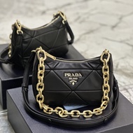 [Landon] Ladies Handbag Chain Bag Diagonal Bag Dumpling Bag Underarm Bag Shoulder Bag Commuter Bag Dinner Bag Travel Bag Ladies Small Bag Dumpling Bag