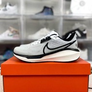 Nike Air Zoom Vomero 17