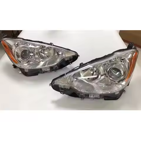 Car Headlights Tturn Signals 2012 to 2018 81110-52E80 for Toyota Prius Prius C