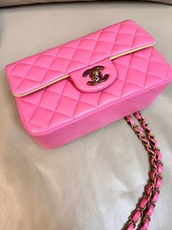 Chanel Classic Flap CF small pink