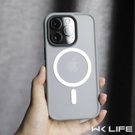 Ốp Chống Sốc 13/14/15 Pro Max Likgus Magnetic Premium Lưng Nhám Hỗ Trợ Sạc Nam Châm Từ Tính