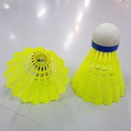 Shuttlecock Shuttle Shuttlecock Plastic nylon plastic Nilon Whizz unit
