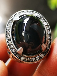 Batu permata natural Black onix