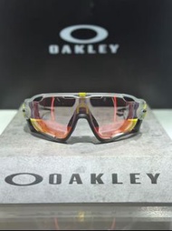 Oakley Jawbreaker 運動太陽眼鏡