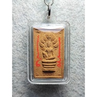 【818泰国佛牌】AC CHOR 2546 JATUKAM RAMATHEP ROON UDOMSAP 阿赞初 泽度金 乌东萨 师父亲笔画印(亲签符文) LP Tim 头发 派古曼粉 SP-25040