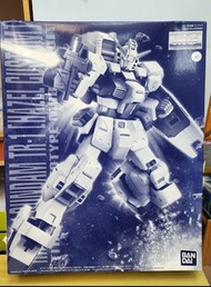 Bandai MG Gundam TR-1 [Hazel Custom] 模型