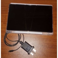 like new lenovo tab m10hd