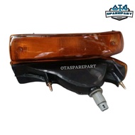Toyota Corona Twincam ST171 Cornerlamp Bumper Turn Signal91-93