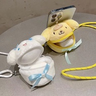 【JIOJIO Store】￼พร้อมส่ง！Fashionกระเป๋าสะพายข้างใส่หูฟัง กระเป๋าห้อยโทรศัพท์ได้ทุกๆรุ่น ตั้งมือถือได้