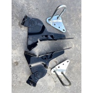 SEAT BRACKET AVY RS/NA