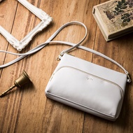 Ap's Japanese Magazine SPRiNG Appendix [agete White Leather Shoulder Bag]