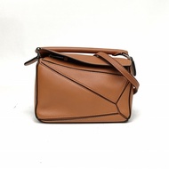 LOEWE Puzzle18幾何包迷你MINI棕色牛皮