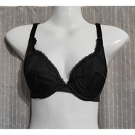 Bra Size C32/70 Black Second Hand ️