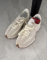 NEW BALANCE 327 NB 麂皮 潑墨焦糖底 淡奶茶 米白