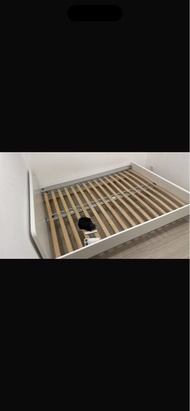 ikea 雙人床架 免費 ！