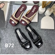 WOMEN'S FLAT BUCKLE SANDALS B72