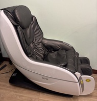 低於兩折出售  OTO Rockie Premium RK-13 按摩椅