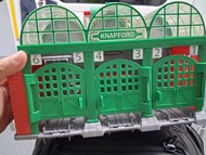 Thomas 湯瑪士火車 Knapford 車庫