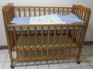 原木嬰兒床 / 木床 / 折合床 (附被，枕) 自取