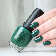 พร้อมส่ง OPI - Stay off the lawn  ยาทาเล็บสีเขียวเข้มกลางๆ เข้มกว่า My Studio's on Spring นิดหนึ่งค่