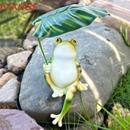 IVANES Frog Figurine, Resin Creative Garden Frog Statue, Cartoon Landscape Decoration Craft with Lea