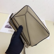 Loewe 羅意威puzzle 鼠尾草綠mini