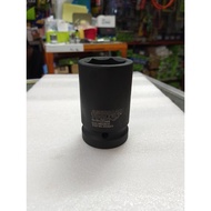 32 mm long impact socket wrench - 1 inch Drive American tools