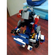 THE AVENGERS LEGO AND IRON MAN LEGO ROBOT