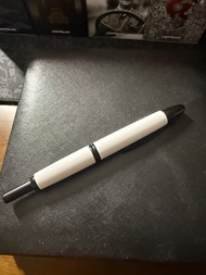 Pilot capless fountain pen 黑白 EF 尖