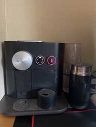 Nespresso 咖啡機連打奶泡機