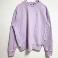 古著FILA 長袖圓領衛衣，紫色和粉紅色，M 碼，單點 logo，適合秋冬季穿著。