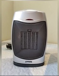 INNOTEC Optimun Ceramic ，Heater 陶瓷暖風機  有溫度顯示Model IH -3270   多角度旋轉 瞬間暖笠笠