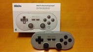 8BitDo SN30 Pro Gamepad(復古灰色款)