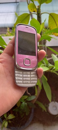 @4G) Nokia 7230 trượt(1sim) siêuphẩm/ đủ phụ kiện pin & sạc