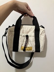 日本 KIU袋